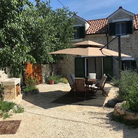 Holiday Home Cvita Lozovac Exterior foto