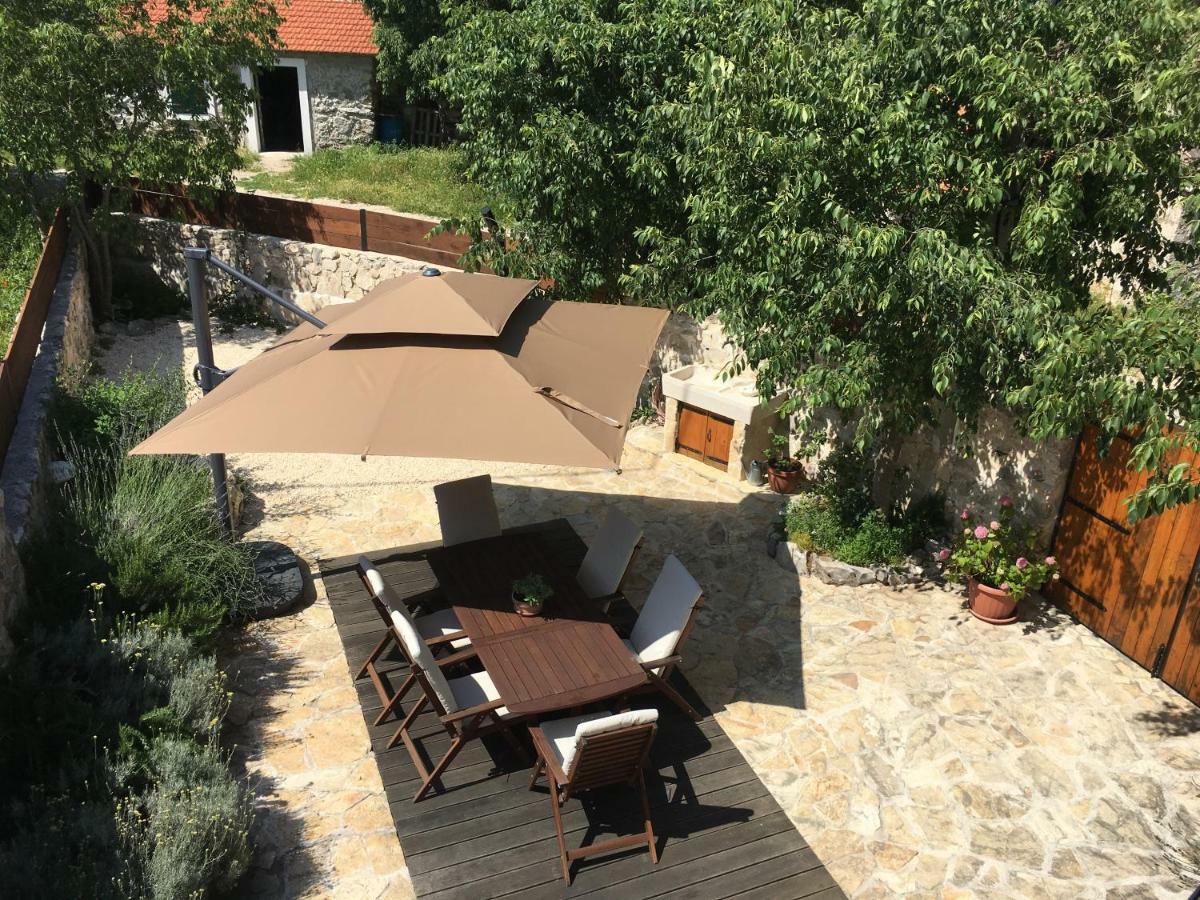 Holiday Home Cvita Lozovac Exterior foto