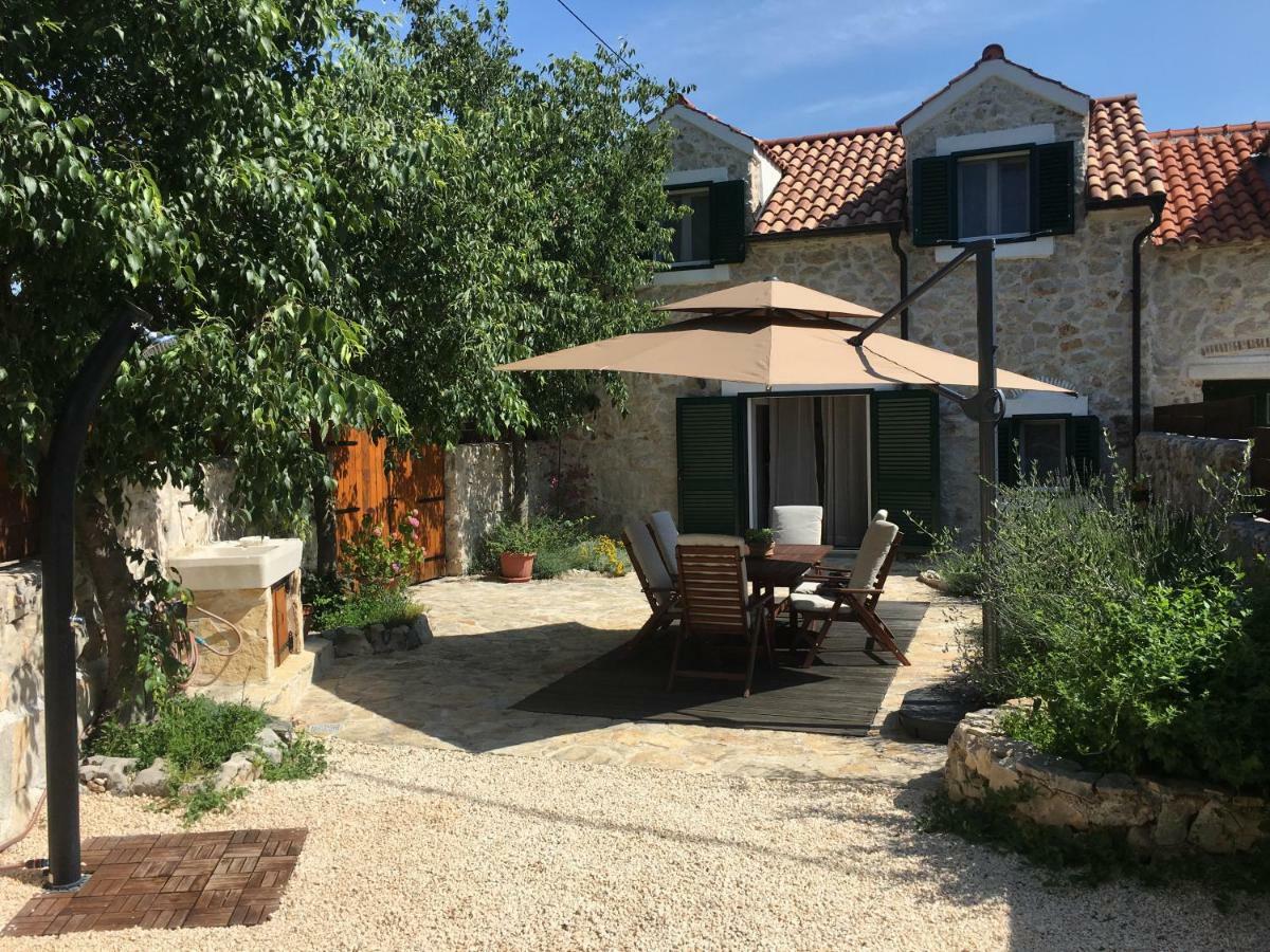 Holiday Home Cvita Lozovac Exterior foto
